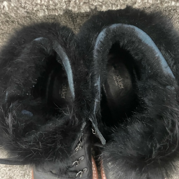 Leather and fur lace up booties - Picture 9 of 10